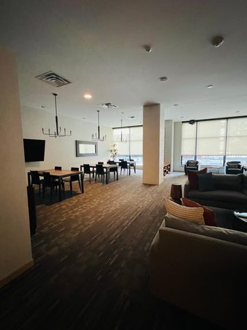 740 Portland Avenue 1109, Minneapolis, MN 55415