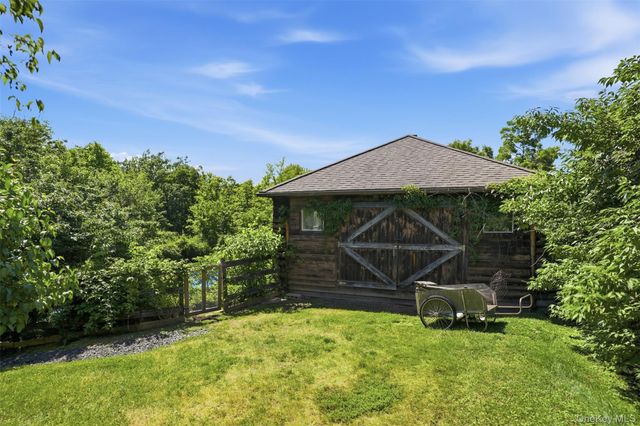 37 Ridge Road, Cornwall, NY 12518