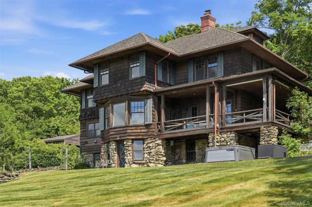 37 Ridge Road, Cornwall, NY 12518