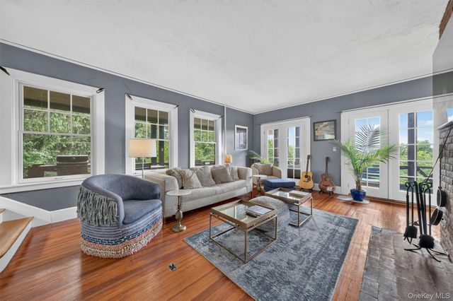 37 Ridge Road, Cornwall, NY 12518