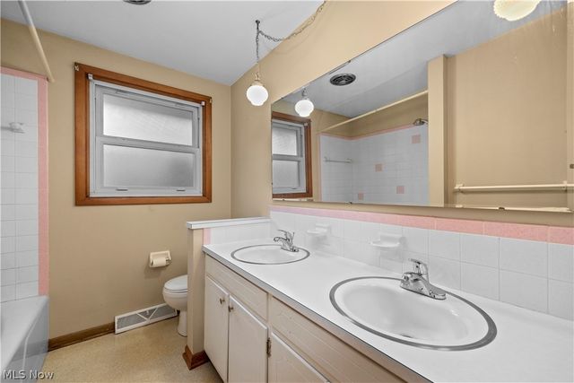 1820 W 36th Street, Lorain, OH 44053