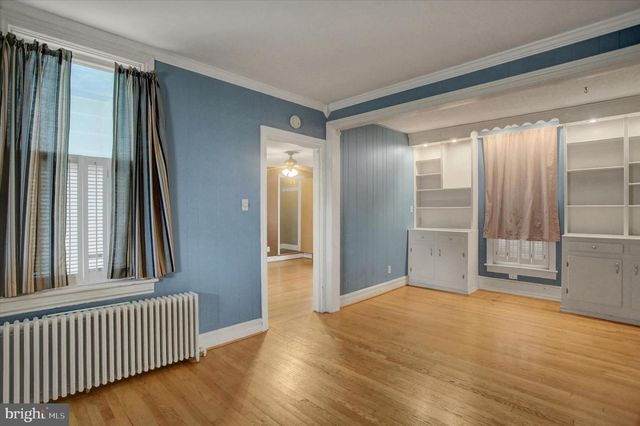 230 W SECOND STREET, Waynesboro, PA 17268