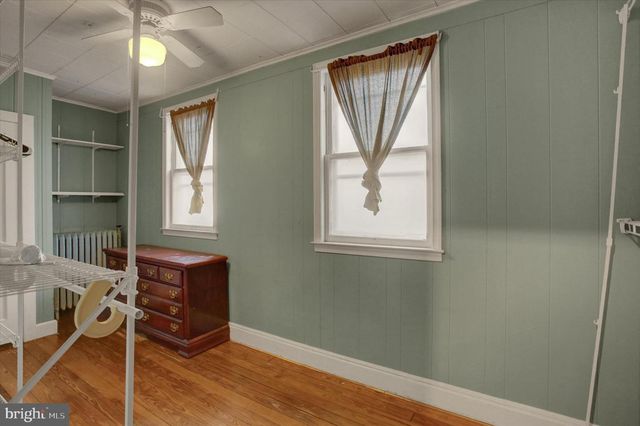 230 W SECOND STREET, Waynesboro, PA 17268