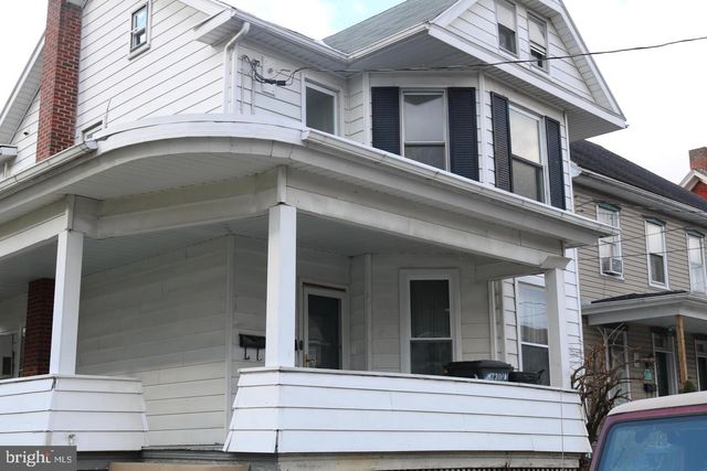 230 W SECOND STREET, Waynesboro, PA 17268