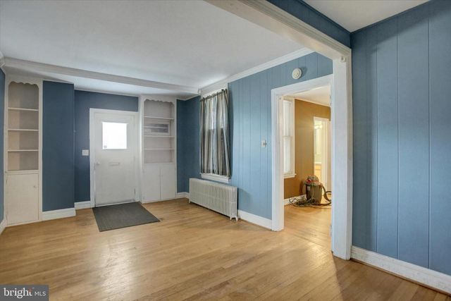 230 W SECOND STREET, Waynesboro, PA 17268