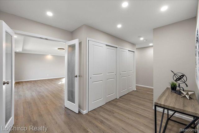 8603 N OWOSSO Road, Fowlerville Village, MI 48836