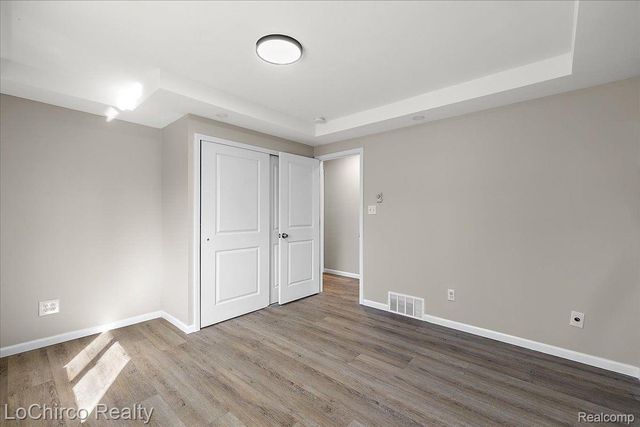 8603 N OWOSSO Road, Fowlerville Village, MI 48836