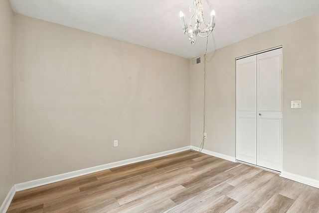 59 School St B18, Northborough, MA 01532