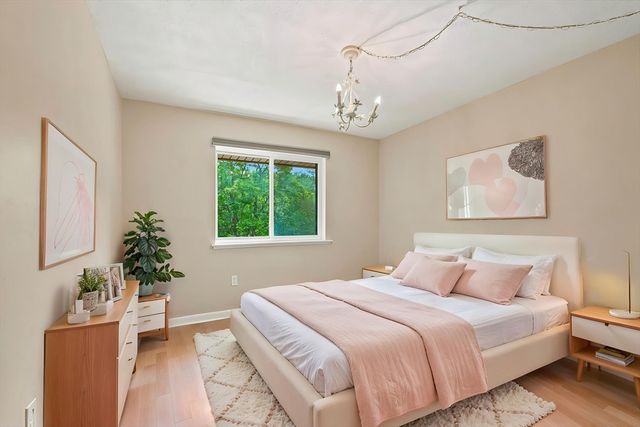 59 School St B18, Northborough, MA 01532