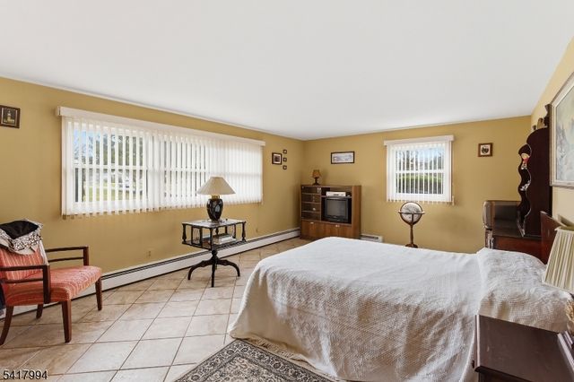 12 Dorchester Ave, Cranford Twp., NJ 07016