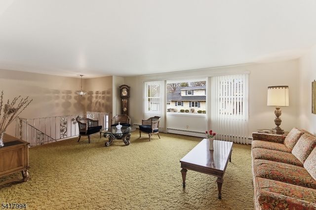 12 Dorchester Ave, Cranford Twp., NJ 07016