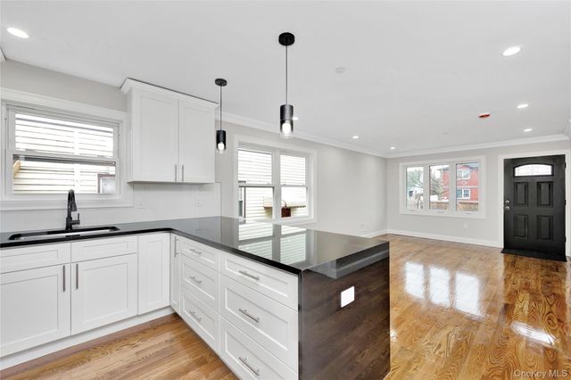 14521 GUY R BREWER Boulevard, Springfield Gardens, NY 11434