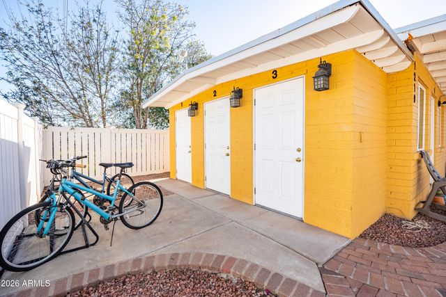 1219 S Farmer Avenue, Tempe, AZ 85281