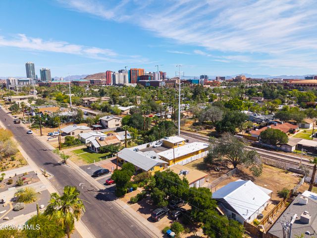 1219 S Farmer Avenue, Tempe, AZ 85281