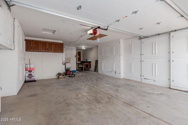 10512 W RUTH Avenue, Peoria, AZ 85345