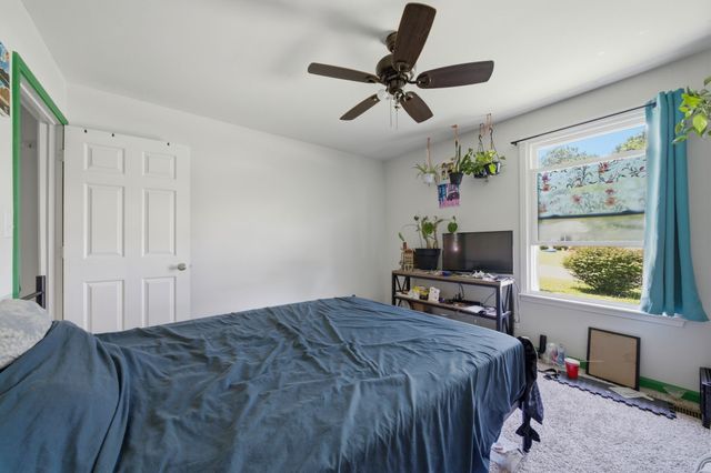 535 Donna Dr, Clarksville, TN 37042