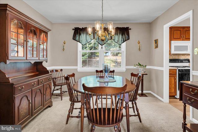 2575 W COLONIAL DR, Upper Chichester, PA 19061
