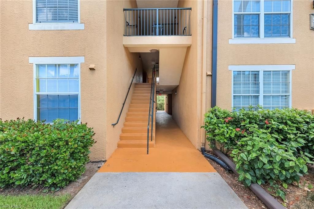 8635 River Homes LN 2103, BONITA SPRINGS, FL 34135 — photo 3