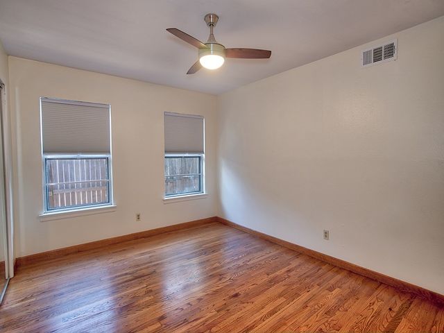 2318 Elmwood Boulevard, Dallas, TX 75224