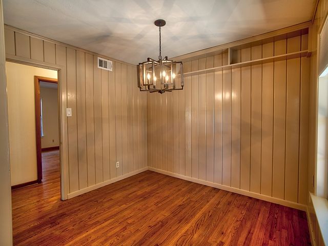 2318 Elmwood Boulevard, Dallas, TX 75224