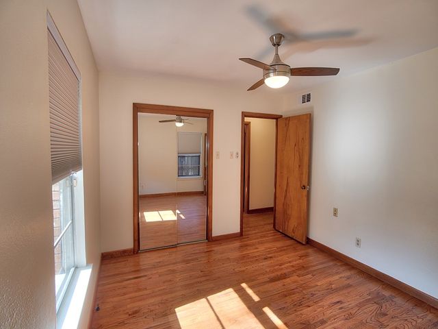 2318 Elmwood Boulevard, Dallas, TX 75224