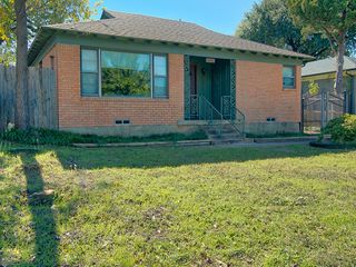 2318 Elmwood Boulevard, Dallas, TX 75224