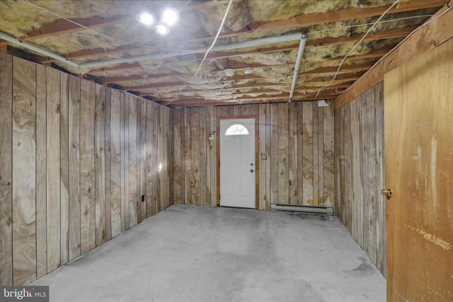 17 BIRDSFOOT DR, Robesonia, PA 19551