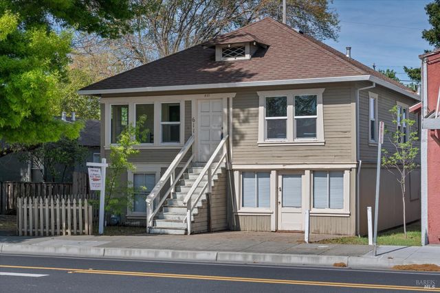 611 Petaluma Blvd S, Petaluma, CA 94952