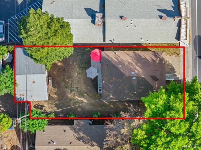 611 Petaluma Blvd S, Petaluma, CA 94952