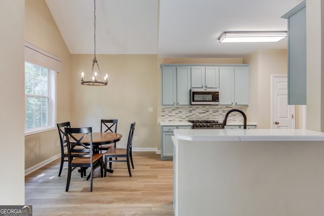 2515 Chandler Grove Drive, Buford, GA 30519