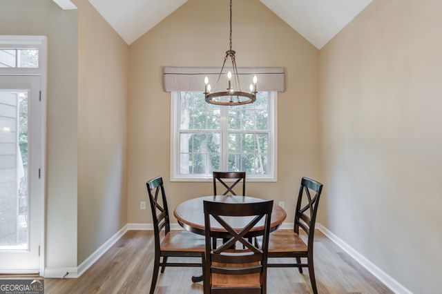 2515 Chandler Grove Drive, Buford, GA 30519