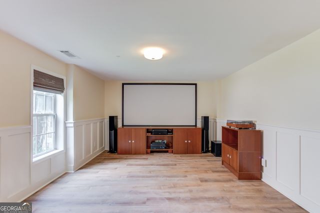 2515 Chandler Grove Drive, Buford, GA 30519