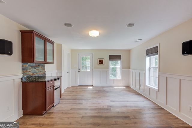 2515 Chandler Grove Drive, Buford, GA 30519