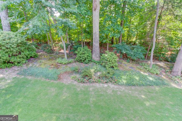 2515 Chandler Grove Drive, Buford, GA 30519