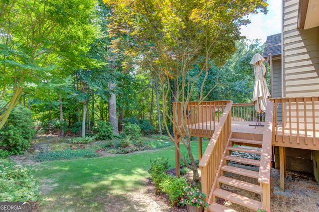 2515 Chandler Grove Drive, Buford, GA 30519