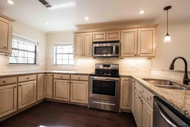 1024 Summit Ridge, Murchison, TX 75778