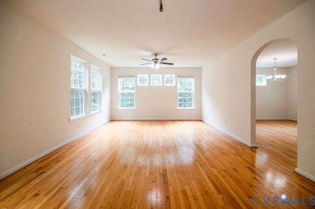 8341 Town Hall Ct, Richmond, VA 23231
