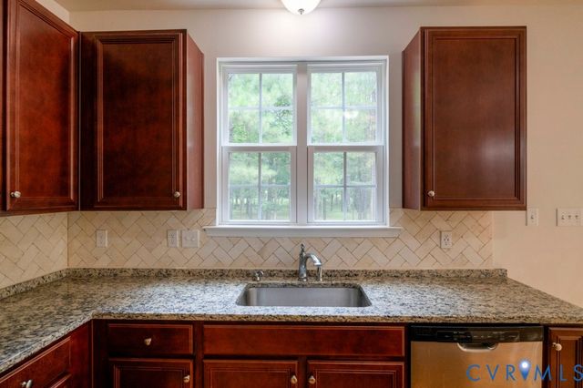 8341 Town Hall Ct, Richmond, VA 23231