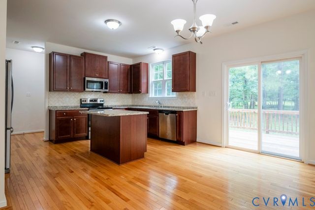 8341 Town Hall Ct, Richmond, VA 23231