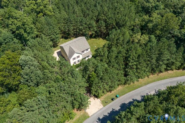 8341 Town Hall Ct, Richmond, VA 23231