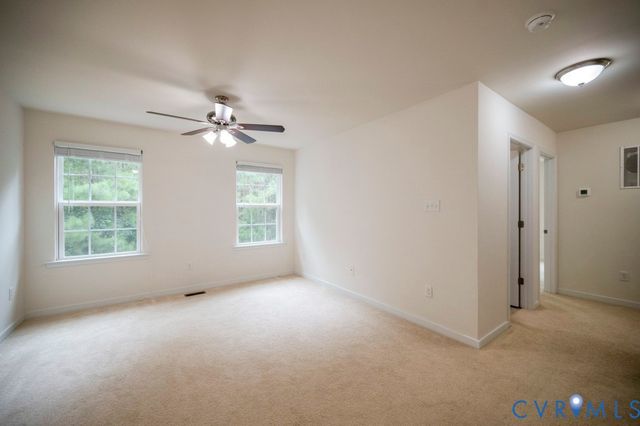 8341 Town Hall Ct, Richmond, VA 23231