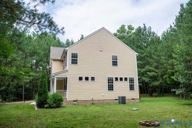 8341 Town Hall Ct, Richmond, VA 23231