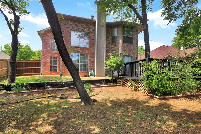 1637 Arbor Ridge Drive, Fort Worth, TX 76112