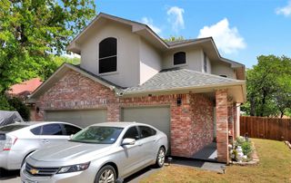 1637 Arbor Ridge Drive, Fort Worth, TX 76112