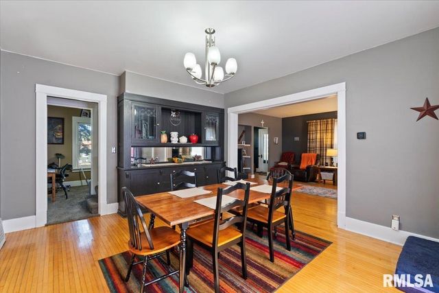 101 S Stewart Street, Geneseo, IL 61254