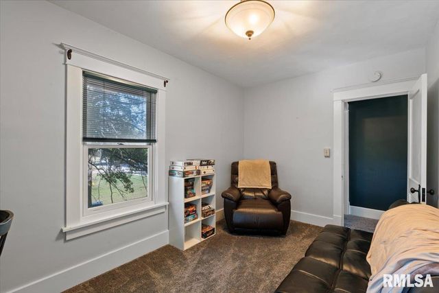 101 S Stewart Street, Geneseo, IL 61254