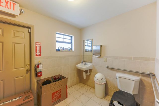 912 SE 4th Street, Boynton Beach, FL 33435