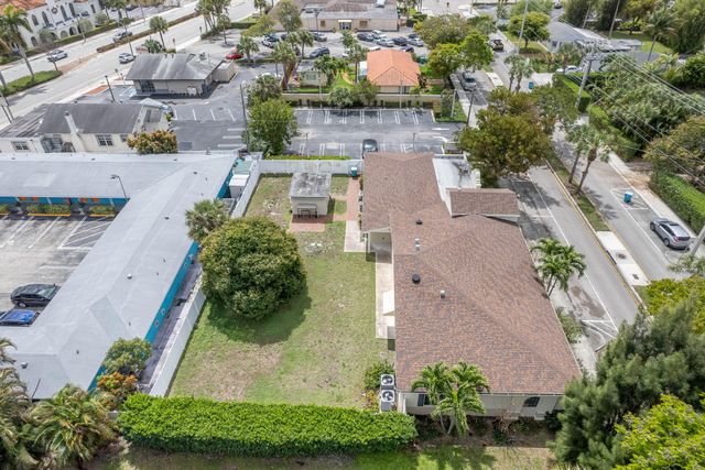 912 SE 4th Street, Boynton Beach, FL 33435