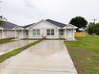 200 N Dallas Street 114, Rice, TX 75155