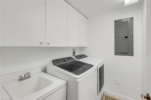 300 Dunes BLVD 203, Naples, FL 34110